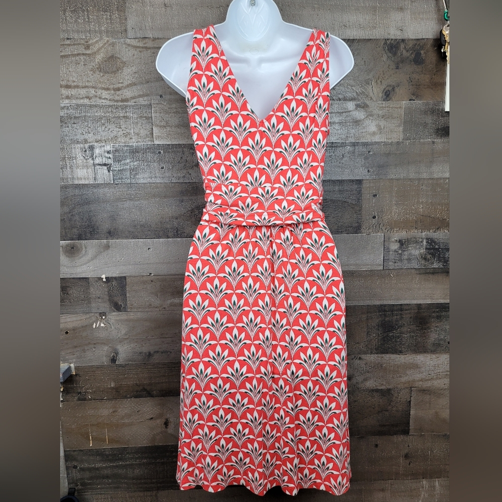 Boden Red and White Patterned Midi Dress - Picture 4 of 10